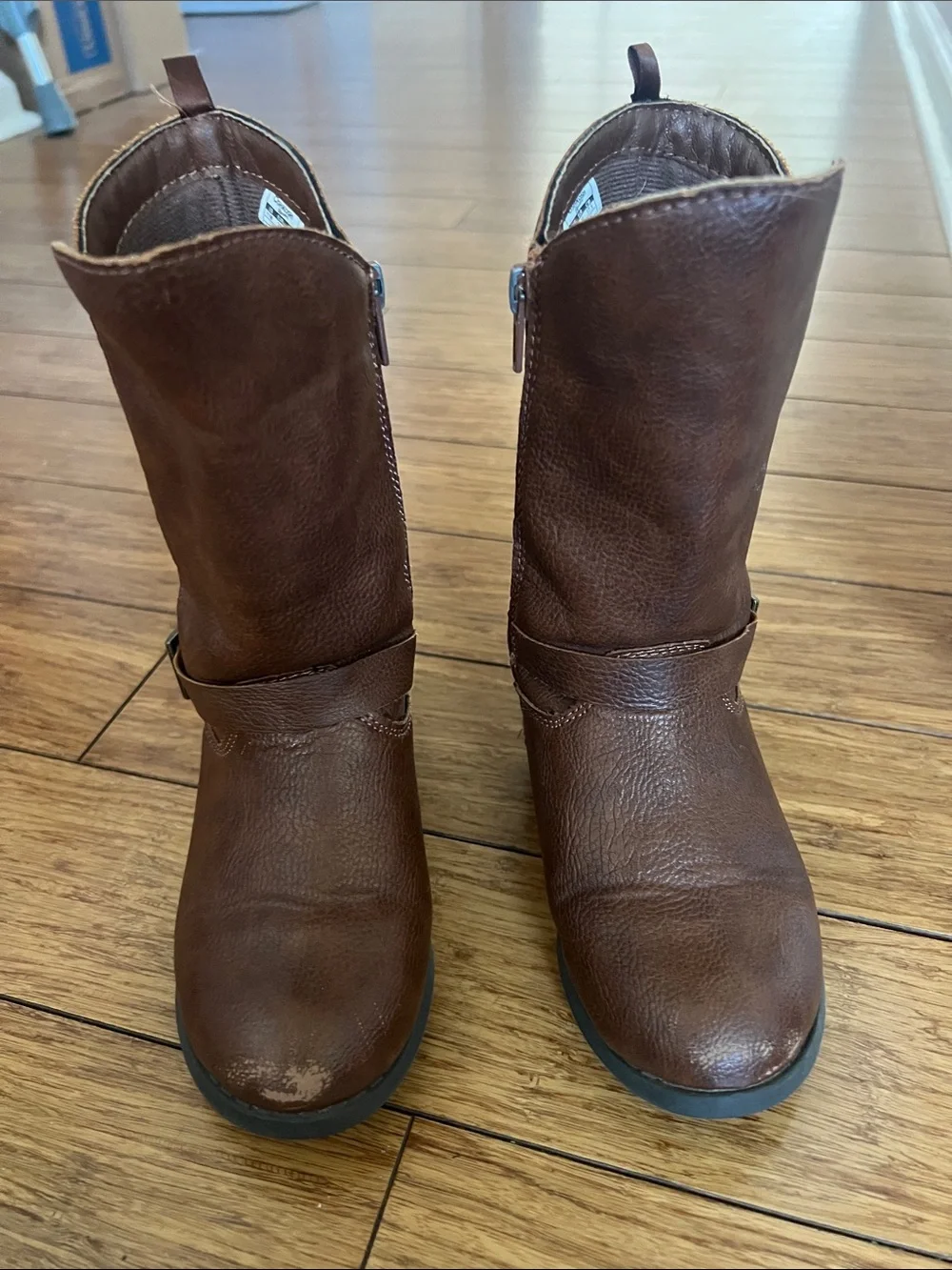 Used Kids Oshkosh Brown Boots-Size 11